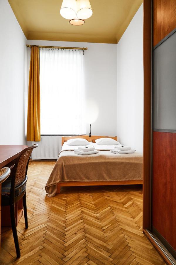 Top Location Apartments Topolowa Street Krakow Dış mekan fotoğraf
